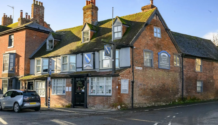 Airport Transfer in Marlborough UK