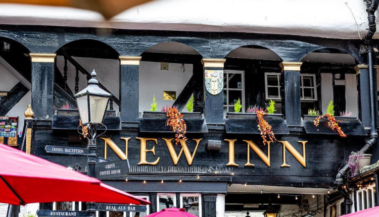 Airport Transfer in Gloucester