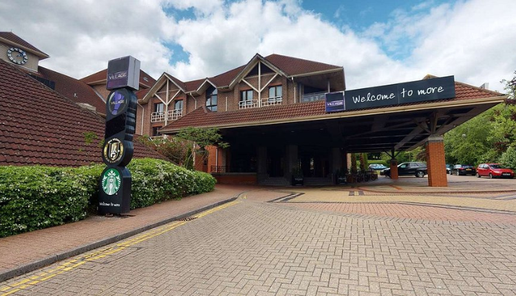 Purton executive airport transfer