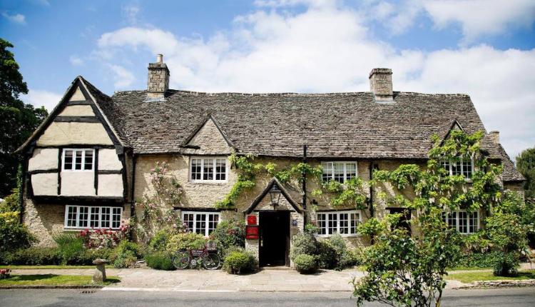 Shrivenham executive airport transfer