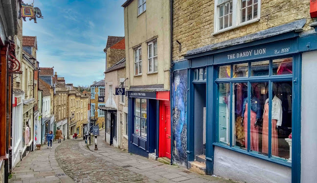 airport transfer in Frome